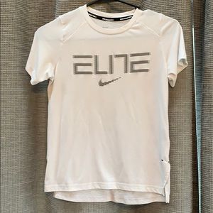 Nike elite tee